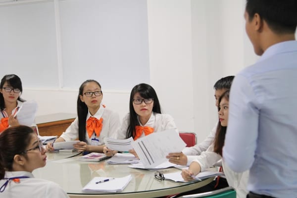 Đại học Tài chính- Ngân hàng Hà Nội là trường công lập hay dân lập?